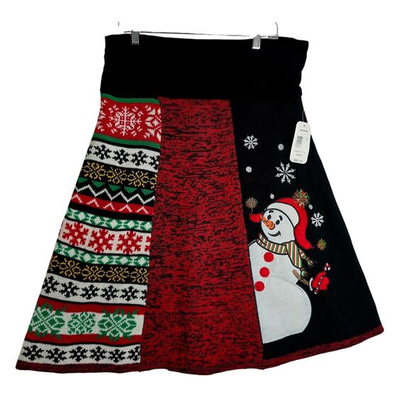 Holiday Traditions Dresses & Skirts - Christmas XL NWT unique sweater Skirts. Snow man. Flare In excellent condition.